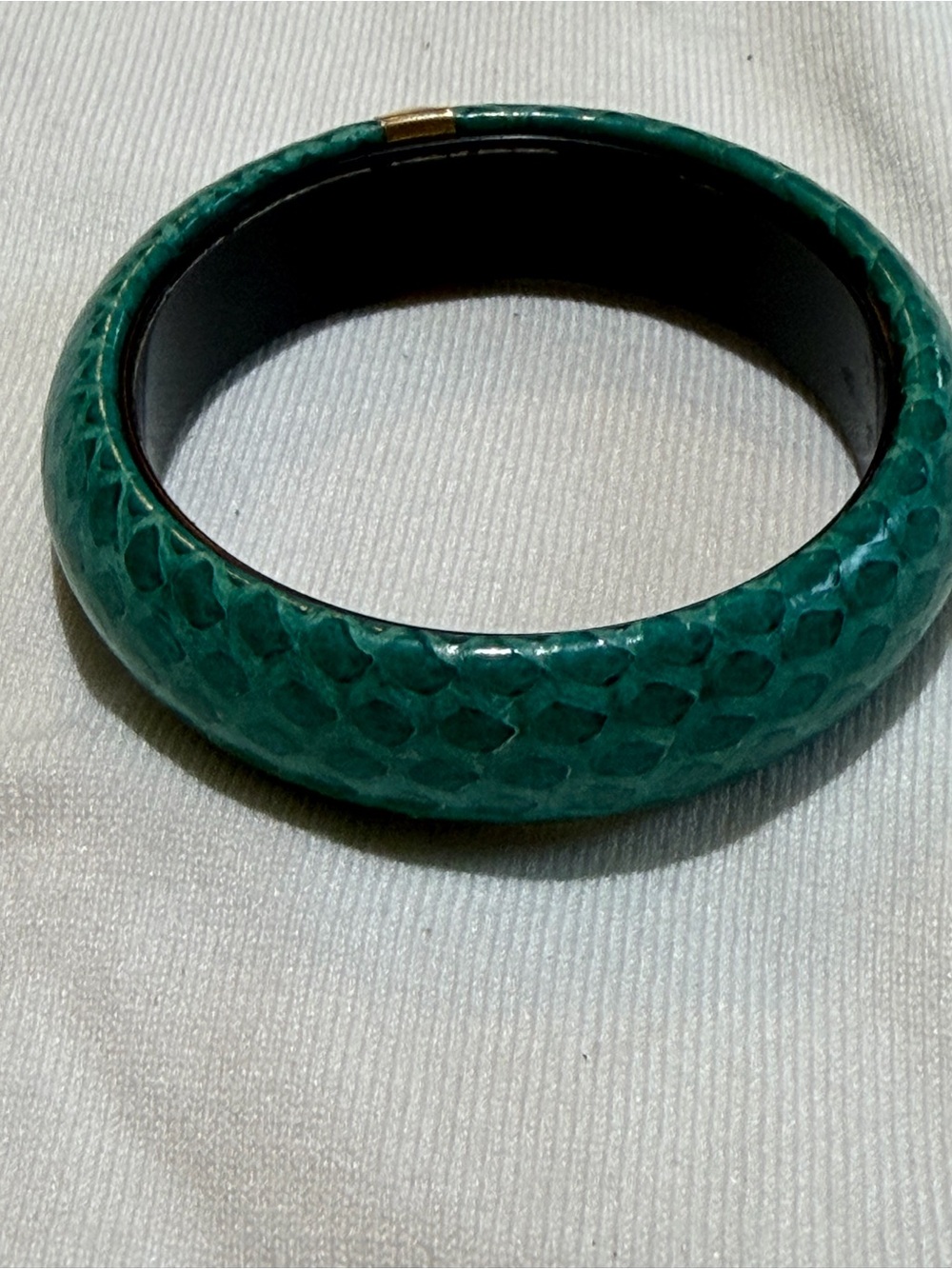 Teal Snake-Texture Reptile Accessory Bangle